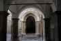 (c) Copyright Raphael Kessler 2012 - Italy - Sicily - Castello di Nelson - Check the scaffold on the left