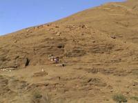 © Copyright - Raphael Kessler 2011 - Morocco - hillside laundry
