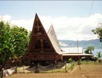 © Copyright Raphael Kessler 2025 – Indonesia – Indonesia – batak house