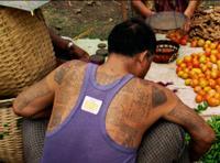 © Copyright - Raphael Kessler 2011 - Myanmar - Buddhist tattoos