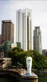 © Copyright Raphael Kessler - Singapore - Merlion And Skyline
