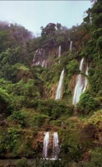 © Copyright - Raphael Kessler 2011 - Thailand - Ti Law Su - Waterfall