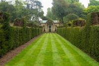 © Copyright Raphael Kessler - Britain - Italian Garden 9