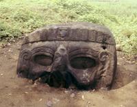 © Copyright Raphael Kessler - Guatemala - El Baule Head