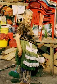 © Copyright Raphael Kessler - Guatemala - La Democracia Woman