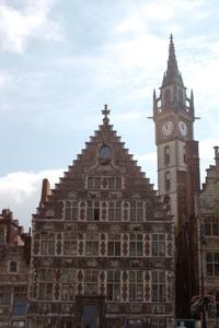 © Copyright - Raphael Kessler 2011 - Belgium - Ghent - Big Ben at the back