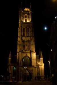 © Copyright - Raphael Kessler 2011 - Belgium - Ghent - Belfry at night