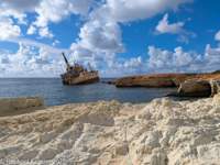 © Copyright Raphael Kessler 2026 – Cyprus – Coral Bay – Rock and Edro III