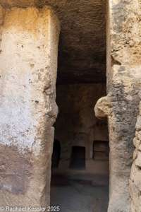 © Copyright Raphael Kessler 2026 – Cyprus – Tomb Kings – tomb kings 3