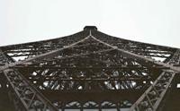 © Copyright - Raphael Kessler 2011 - France - Paris Eiffel Tower