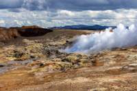 © Copyright Raphael Kessler 2025 – Iceland – Steaming geyser 10
