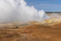 © Copyright Raphael Kessler 2025 – Iceland – Steaming geyer 11