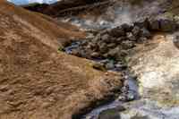 © Copyright Raphael Kessler 2025 – Iceland –  Steaming geyser 23