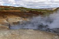 © Copyright Raphael Kessler 2025 – Iceland – Steaming geyser  24