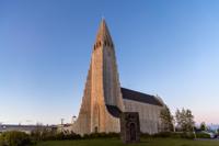 © Copyright Raphael Kessler 2025 – Iceland – Reykjavik – Hallsgrimkirkje 1