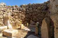 © Copyright Raphael Kessler 2026 – Malta – Gozo – Ġgantija inner chamber