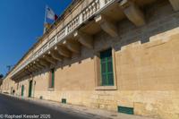 © Copyright Raphael Kessler 2026 – Malta – Valletta – Auberge exterior