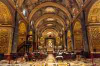 © Copyright Raphael Kessler 2026 – Malta – Valletta – Gilded cathedral nave