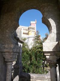 © Copyright - Raphael Kessler 2011 - Portugal - Sintra Palace Entrance