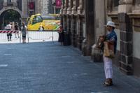 © Copyright Raphael Kessler 2012 - Italy - Sicily - Catania - Accordionist
