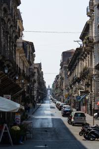 © Copyright Raphael Kessler 2012 - Italy - Sicily - Catania - Street