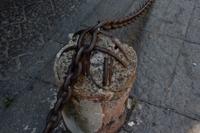 © Copyright Raphael Kessler 2012 - Italy - Sicily - Catania - Chains