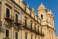 © Copyright Raphael Kessler 2012 - Italy - Sicily - Noto