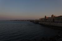 © Copyright Raphael Kessler 2012 - Italy - Sicily - Ortygia - Sunset across the wall