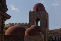 © Copyright Raphael Kessler 2012 - Italy - Sicily - Palermo - Mosque / Church red cupolas