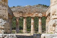 © Copyright Raphael Kessler 2012 - Italy - Sicily - Segesta