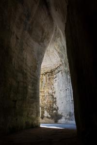 © Copyright Raphael Kessler 2012 - Italy - Sicily - Siracusa - Ear of Dionysius