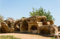 © Copyright Raphael Kessler 2012 - Italy - Sicily - Valle dei Templi trogladytes