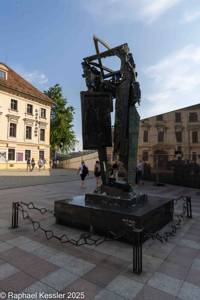 © Copyright Raphael Kessler 2025 – Slovakia – Slovakia – bratislava 17