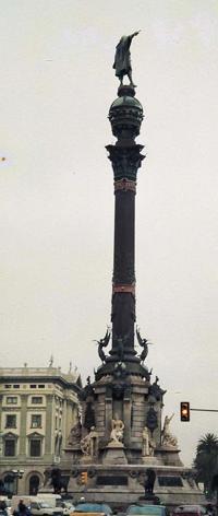 © Copyright - Raphael Kessler 2011 - Spain - Barcelona - Colombus pointing the wrong way