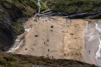 © Copyright Raphael Kessler 2025 – Wales – Mwnt 15