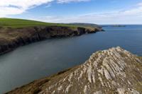 © Copyright Raphael Kessler 2025 – Wales – Mwnt 17