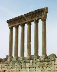 © Copyright - Raphael Kessler 2011 - Lebanon - 32 metre high columns of the the temple of Jupiter