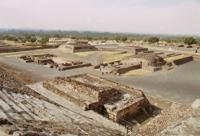 © Copyright - Raphael Kessler 2011 - Mexico Teotihuacan - View from the pyramid of the sun
