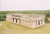 © Copyright - Raphael Kessler 2011 - Mexico - Uxmal temple of the turtles