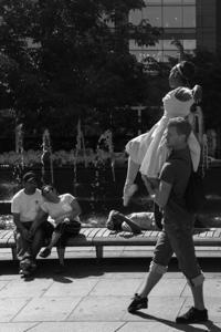 © Copyright - Raphael Kessler 2013 - USA - New York - Columbus Circle lift