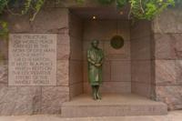© Copyright - Raphael Kessler 2013 - USA - Washington DC - FD Roosevelt Memorial