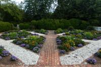 © Copyright - Raphael Kessler 2013 - USA - Colonial Williamsburg - ornamental garden