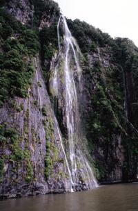 © Copyright Raphael Kessler - New Zealand - Milford7