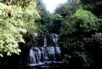© Copyright Raphael Kessler 2011 - New Zealand - Catlins - Parakanui waterfall