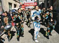 © Copyright - Raphael Kessler 2011 - Bolivia - Oruro Carnaval - Ankle bell dancers