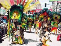 © Copyright - Raphael Kessler 2011 - Bolivia - Oruro Carnaval - Greenfeather ensemble