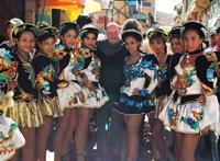© Copyright - Raphael Kessler 2011 - Bolivia - Oruro Carnaval - The girls and me