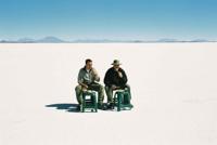 © Copyright - Raphael Kessler 2011 - Bolivia - Salar de Uyuni - Micha and I eating on the salt