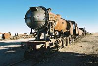 © Copyright - Raphael Kessler 2011 - Bolivia - Salar de Uyuni - Train cemetary