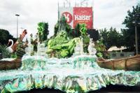 © Copyright Raphael Kessler 2011 - Brazil - Rio Carnaval - Neptune float